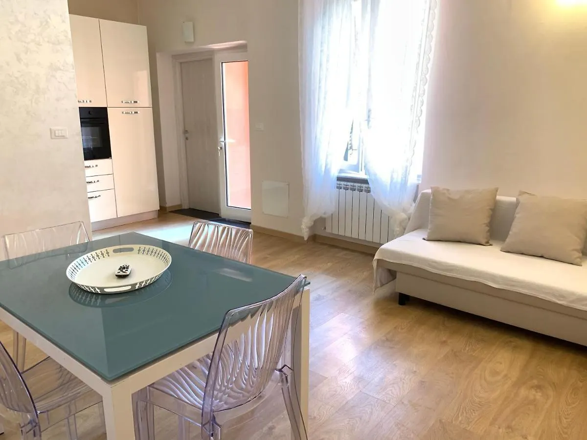 Appartamenti Levanto Centro Apartment
